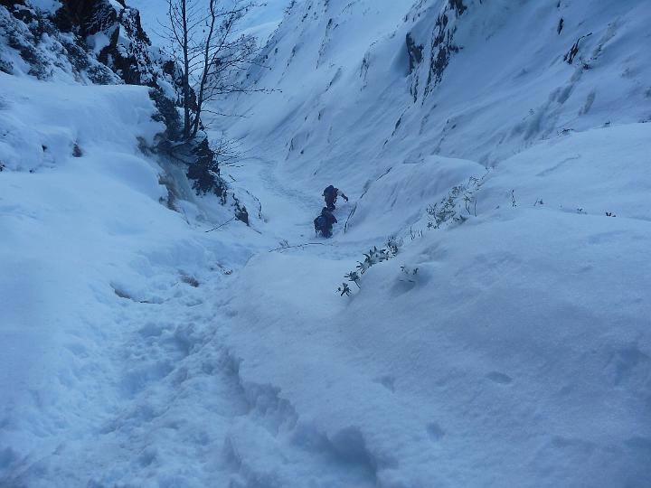 Creneau endron 2009 013.jpg - Laurence et Alain au pied du ressaut en glace